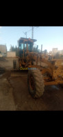 engin-nivleniveleuse-komatsu-505-1982-bouira-algerie