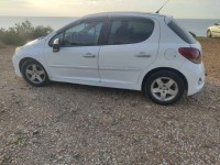 سيارات-peugeot-207-2012-الرويبة-الجزائر