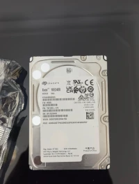 Disque Dur Serveur Seagate Exos 10E2400 - 600GB SAS 2.5" - Haute Performance