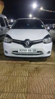 voitures-renault-clio-campus-2014-laghouat-algerie