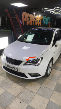 voitures-seat-ibiza-2015-sport-edition-2-medea-algerie