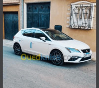 voitures-seat-leon-2019-fr15-sidi-bel-abbes-algerie