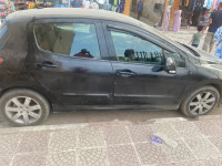 voitures-peugeot-308-2011-collo-skikda-algerie