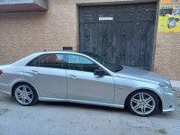 voitures-mercedes-classe-e-2011-maghnia-tlemcen-algerie