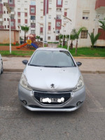 voitures-peugeot-208-2012-access-rahmania-alger-algerie