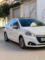 voitures-peugeot-208-2015-allure-facelift-mouzaia-blida-algerie