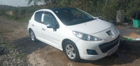 voitures-peugeot-207-2012-allure-ahnif-bouira-algerie