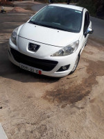 voitures-peugeot-207-2013-new-active-tizi-ghenif-ouzou-algerie