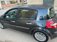 voitures-renault-megane-2-2004-medea-algerie