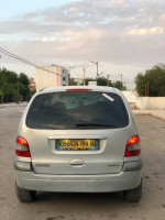 voitures-renault-scenic-1999-algerie