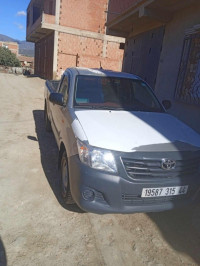 voitures-toyota-hilux-2015-legend-dc-4x2-khemis-miliana-ain-defla-algerie