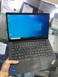 Lenovo Thinkpad E14 Gen 2 i7-1165G7 256GB 8GB RAM