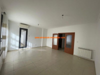 appartement-location-f4-oran-bir-el-djir-algerie