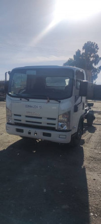 camion-isuzu-npr71-2024-tizi-ouzou-algerie