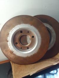 Disque de frein avant