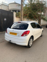 voitures-peugeot-207-2012-bab-ezzouar-alger-algerie