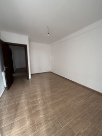 appartement-vente-f4-alger-el-achour-algerie