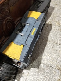أدوات-مهنية-une-caisse-a-outils-outillage-professionnel-بن-عكنون-الجزائر