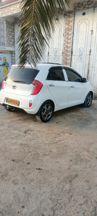 voitures-kia-picanto-2015-brazilia-ain-beida-oum-el-bouaghi-algerie