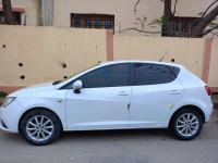 voitures-seat-ibiza-2013-fully-cherchell-tipaza-algerie