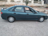 voitures-renault-laguna-1-1999-mostaganem-algerie