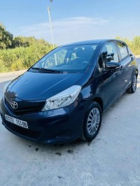سيارات-toyota-yaris-2013-بن-خليل-البليدة-الجزائر