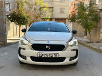 moyenne-berline-ds-ds5-2017-batna-algerie