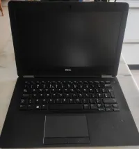 DELL LATITUDE E7270 / I5 6TH / 8GB / 256SSD