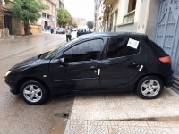 voitures-peugeot-206-2003-chetouane-tlemcen-algerie