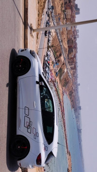 voitures-renault-clio-4-2016-gt-line-barika-batna-algerie