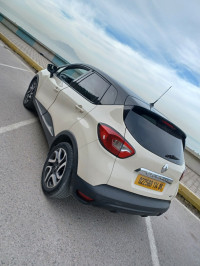 voitures-renault-captur-2014-luxe-tichy-bejaia-algerie