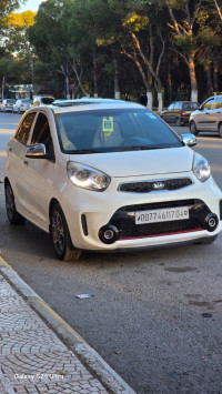 voitures-kia-picanto-2017-sportline-oum-el-bouaghi-algerie