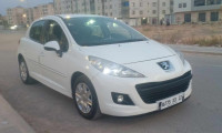 voitures-peugeot-207-plus-2013-oued-rhiou-relizane-algerie