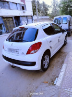 citadine-peugeot-207-plus-2013-tiaret-algerie