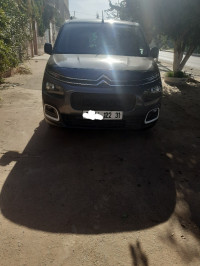 voitures-citroen-berlingo-multispace-2022-shine-restyle-oran-algerie