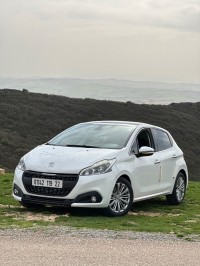 سيارات-peugeot-208-2019-allure-facelift-سيدي-بلعباس-الجزائر