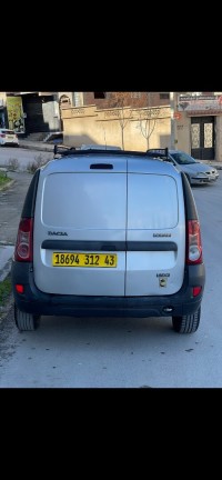 utilities-dacia-logan-2012-skikda-algeria