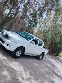 سيارات-toyota-hilux-2016-legend-dc-4x4-pack-luxe-المحمدية-معسكر-الجزائر