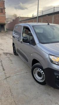 سيارات-fiat-doblo-2023-مفتاح-البليدة-الجزائر