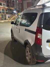 سيارات-renault-kangoo-2025-evolution-الجزائر-وسط