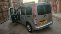 voitures-renault-kangoo-2021-bouguirat-mostaganem-algerie