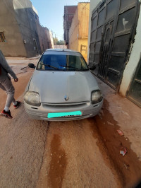 voitures-renault-clio-classique-2003-el-bayadh-algerie