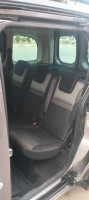 voitures-renault-kangoo-2021-batna-algerie