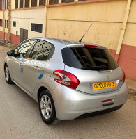 voitures-peugeot-208-2013-allure-tlemcen-algerie