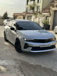 voitures-opel-astra-2023-gs-line-kolea-tipaza-algerie