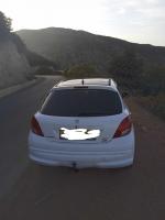 voitures-peugeot-207-2012-harbil-setif-algerie