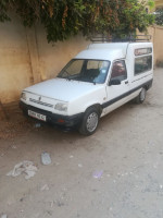 commerciale-renault-express-1990-vitre-tipaza-algerie