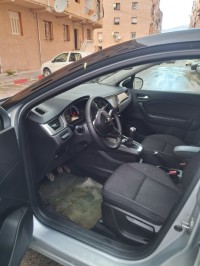سيارات-renault-captur-2024-evolution-تيزي-وزو-الجزائر