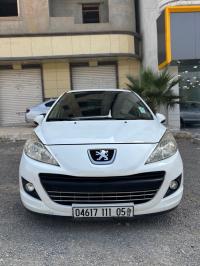 سيارات-peugeot-207-2011-باتنة-الجزائر