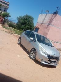السيارات-النفعية-بيجو-2015-208-عشعاشة-مستغانم-الجزائر